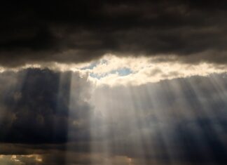 Jakie narzędzia programy umożliwiają pracę w chmurze? Jakie narzędzia programy umożliwiają pracę w chmurze?