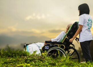 Kiedy chory kwalifikuje się do hospicjum? Kiedy chory kwalifikuje się do hospicjum?